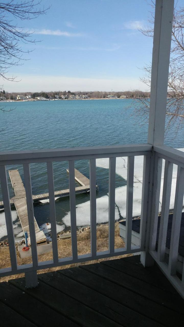 Snug Harbor Inn Sturgeon Bay Exterior foto