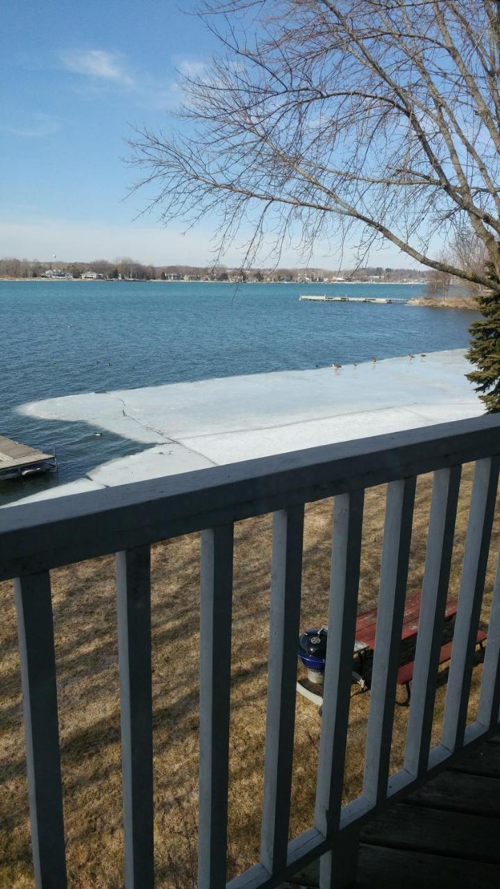Snug Harbor Inn Sturgeon Bay Exterior foto