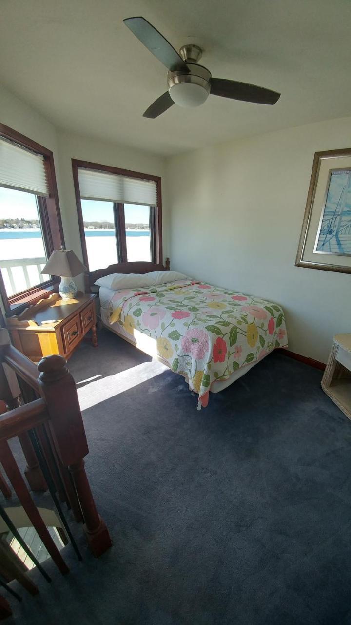 Snug Harbor Inn Sturgeon Bay Exterior foto